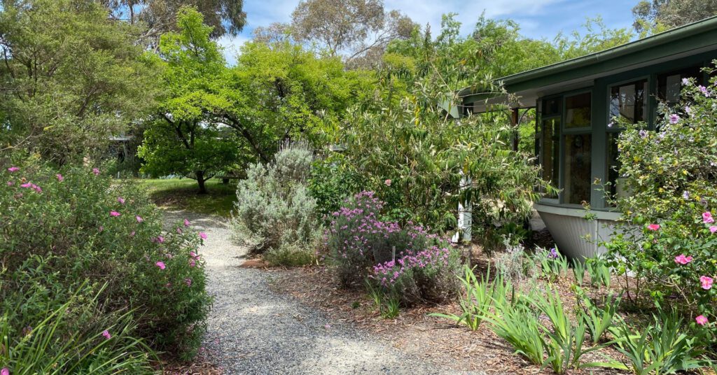outside michael room garden melbourne rudolf steiner seminar